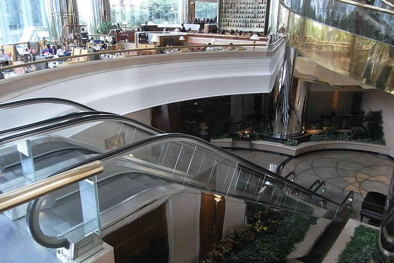 JW Marriott Hotel Hong Kong interior and escalator