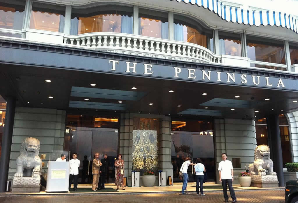 The Peninsula Hong Kong Hotel front door