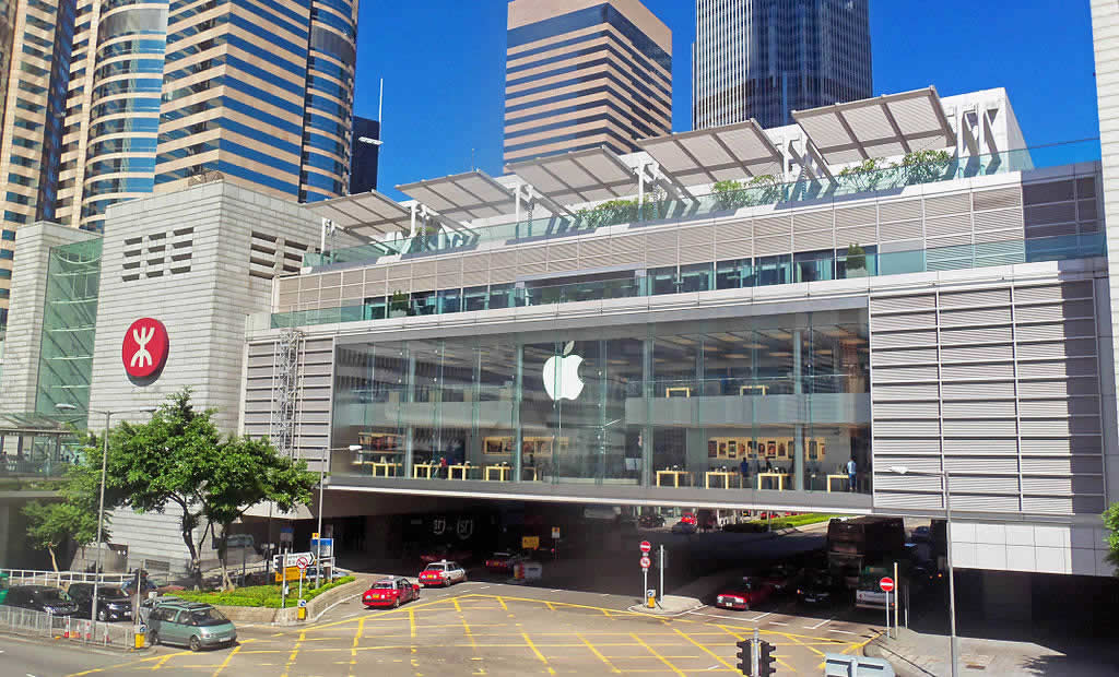 Exterior of Apple store at IFC mall, Hong Kong